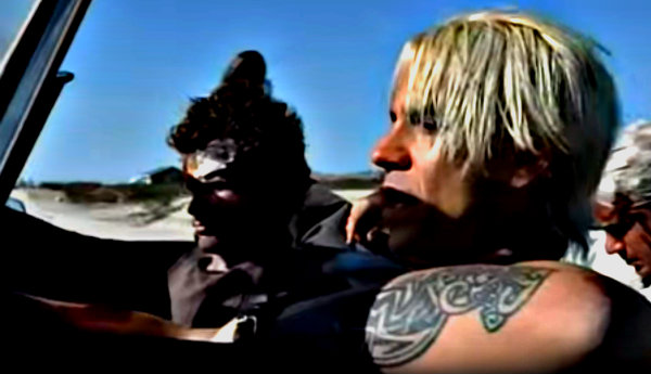 Red Hot Chili Peppers – 'Scar Tissue' Music Video | The '90s Ruled