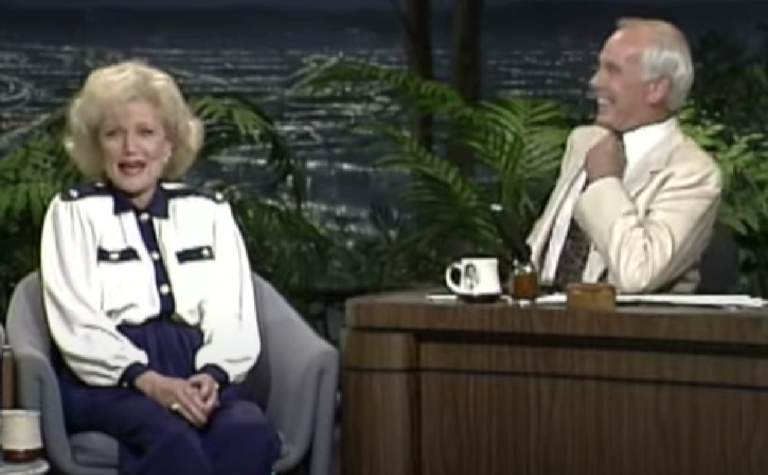 Betty White Sits Down with Jay Leno and Johnny Carson on The Tonight ...