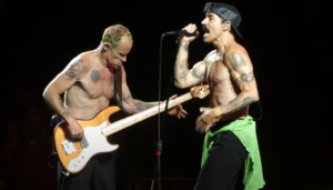 The Red Hot Chili Peppers Live at MetLife Stadium - August 17, 2022 - 'Give It Away' Live